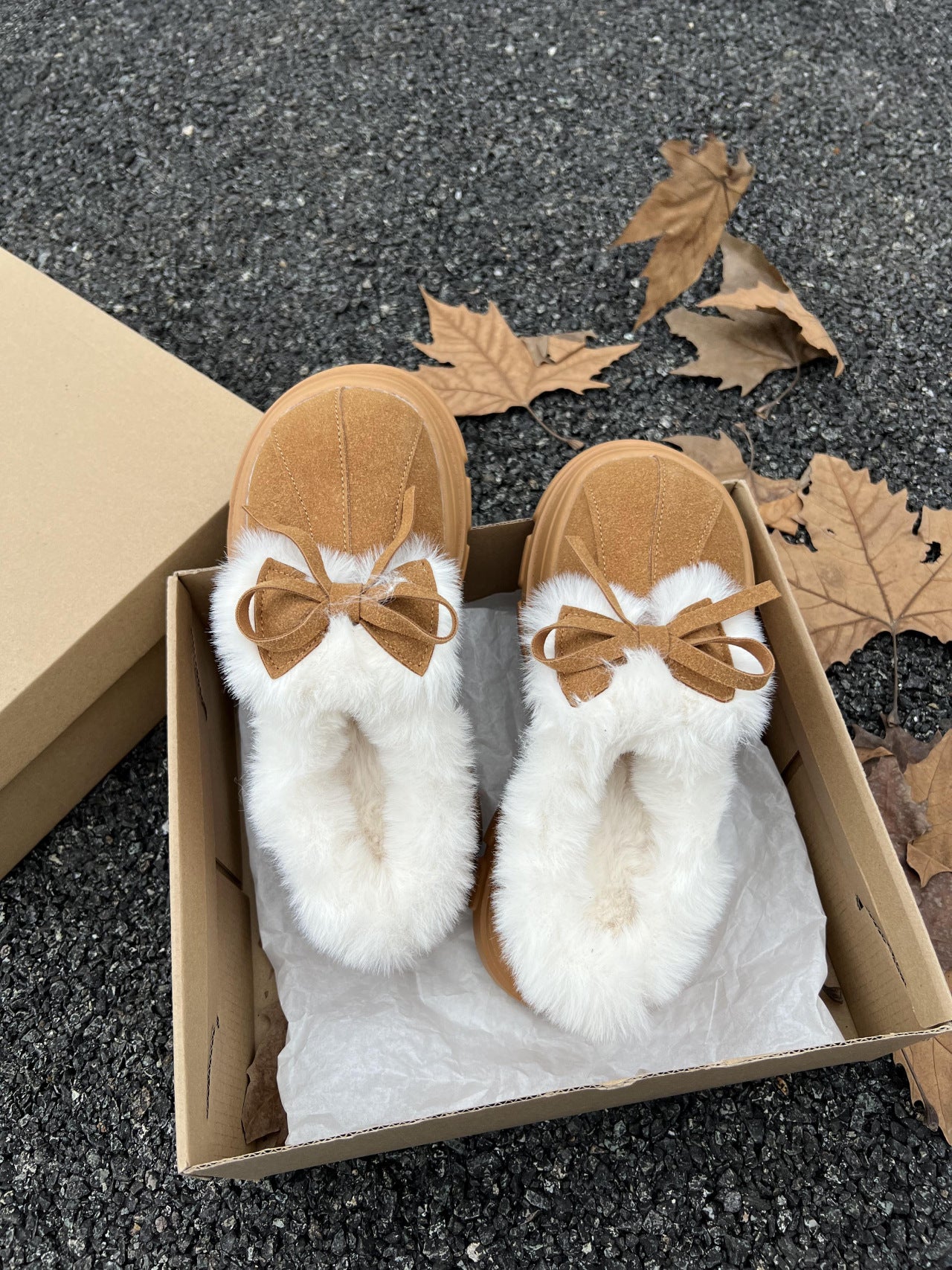 Warm Faux Fur Lined Platform Slippers with Bow Detail