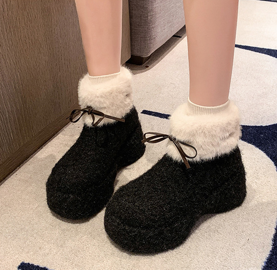 Cozy Faux Fur Winter Ankle Boots with Non-Slip Sole